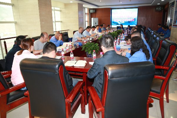 1528695318136763.jpg FR0A7866.jpg